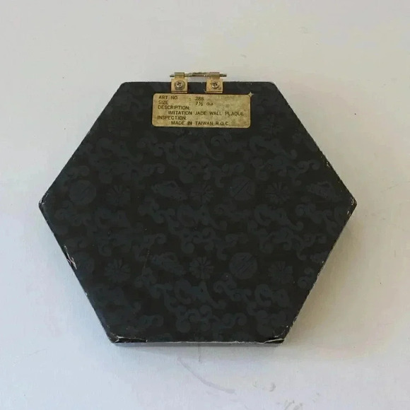 Oriental Art Imitation Jade in Shadow Hexagon Box Plaque Wall MCM Vintage - Picture 2 of 2